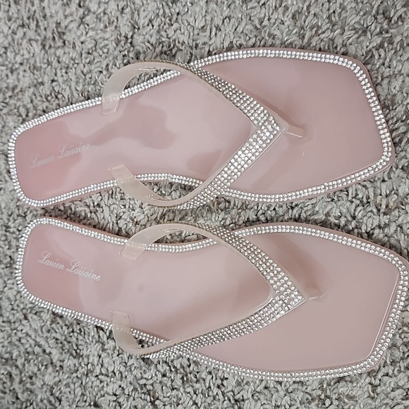 Lauren Lorriane Pink Jelly Rhinestone Flip Flop Sandals Size 6.5 New - Picture 1 of 7
